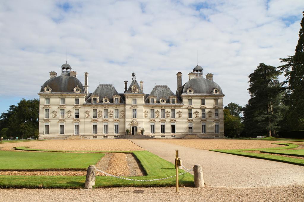 Villa Gite Du Domaine Du Haut Perron Thésée Exterior foto